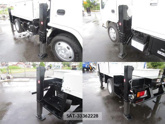 Isuzu ELF TRUCK 2017-09 1291076-15