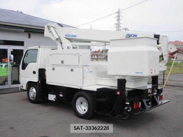 Isuzu ELF TRUCK 2017-09 1291076-2