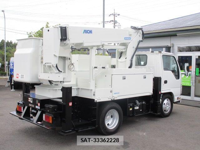 Isuzu ELF TRUCK 2017-09 1291076-3