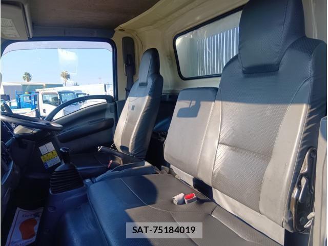 Isuzu ELF TRUCK 2015-07 1299224-23