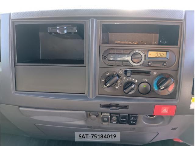 Isuzu ELF TRUCK 2015-07 1299224-26