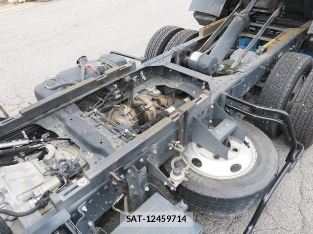 Isuzu ELF TRUCK 2015-04 1307554-12