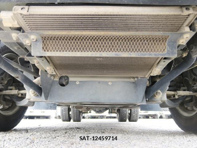 Isuzu ELF TRUCK 2015-04 1307554-21