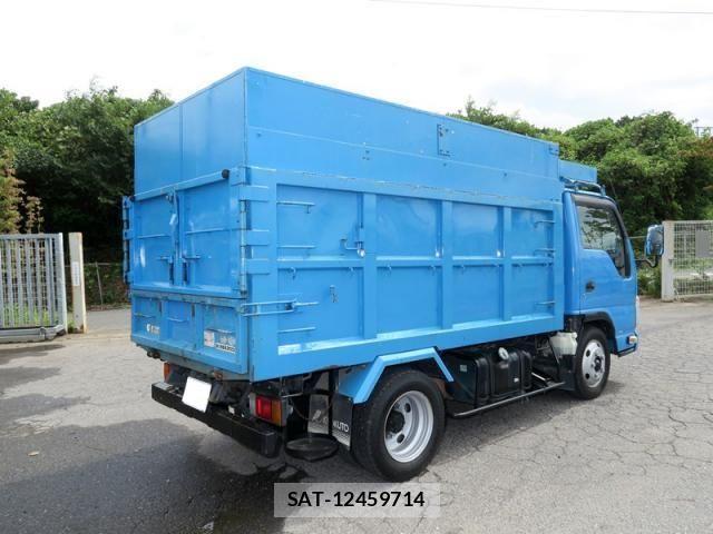 Isuzu ELF TRUCK 2015-04 1307554-5