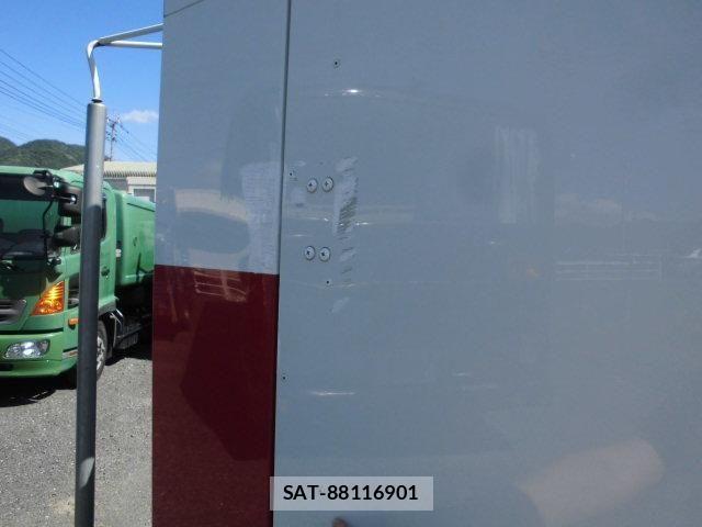 Isuzu ELF TRUCK 2018-07 1307559-15