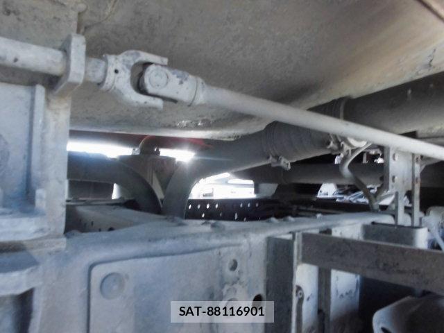 Isuzu ELF TRUCK 2018-07 1307559-20