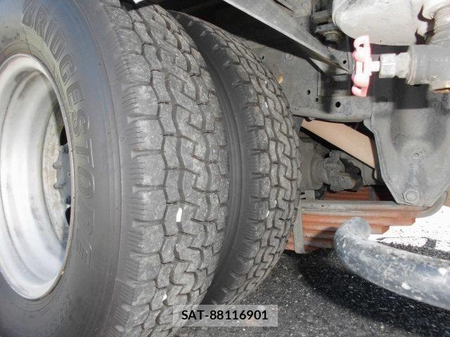 Isuzu ELF TRUCK 2018-07 1307559-28