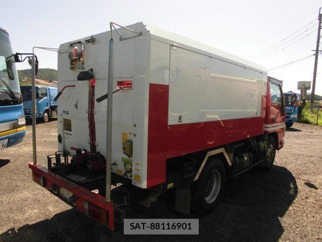 Isuzu ELF TRUCK 2018-07 1307559-3