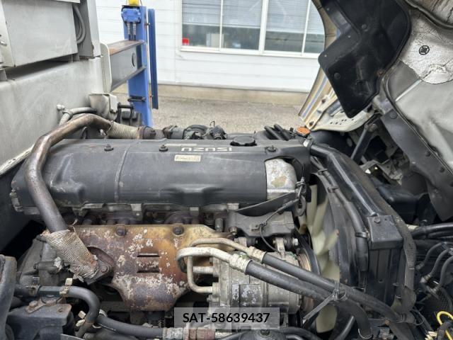 Isuzu ELF TRUCK 2002-03 1307547-26