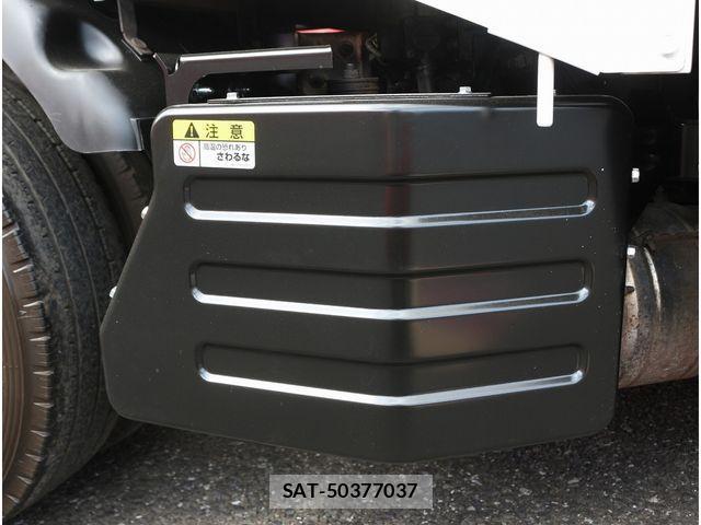 Isuzu ELF TRUCK 2018-05 1312722-16