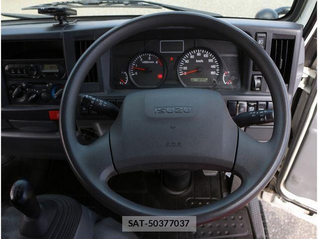 Isuzu ELF TRUCK 2018-05 1312722-21