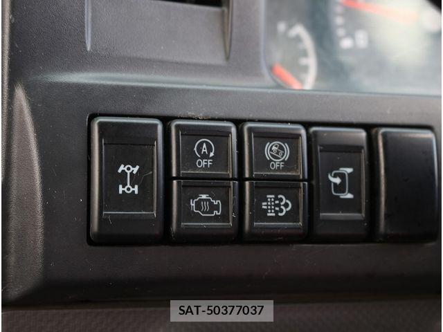 Isuzu ELF TRUCK 2018-05 1312722-24
