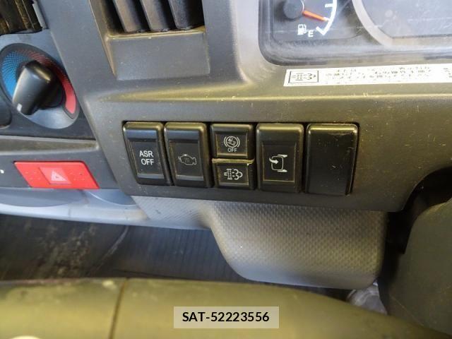 Isuzu ELF TRUCK 2015-10 1319454-26
