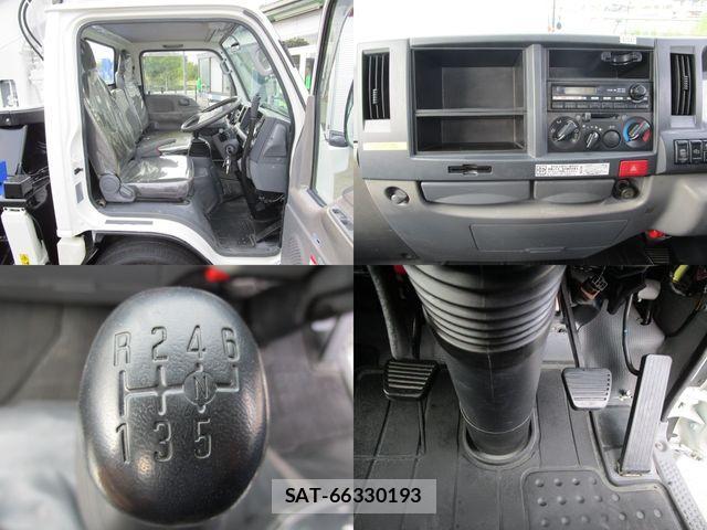 Isuzu ELF TRUCK 2014-09 1321470-17