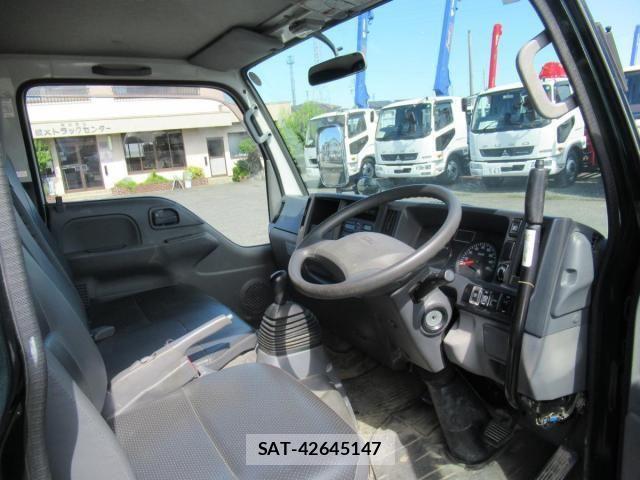 Isuzu ELF TRUCK 2018-07 1330654-25