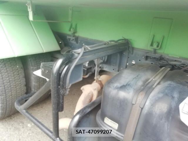 Isuzu ELF TRUCK 2017-04 1345791-14