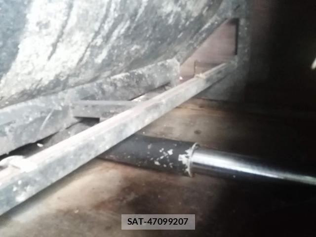 Isuzu ELF TRUCK 2017-04 1345791-23