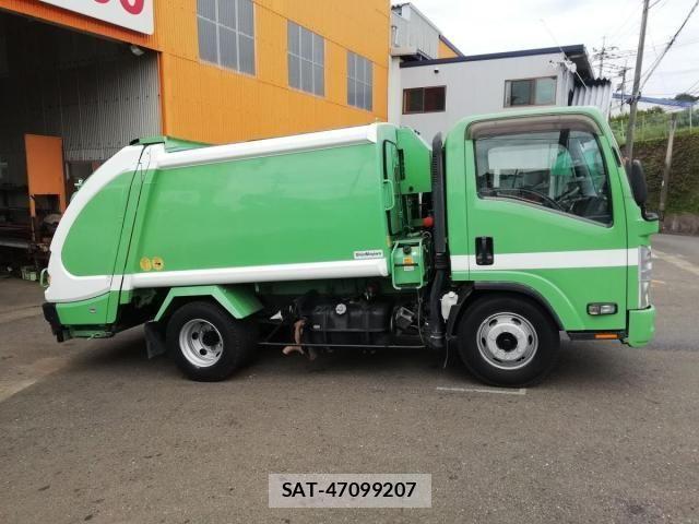 Isuzu ELF TRUCK 2017-04 1345791-3