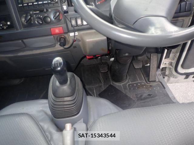 Isuzu ELF TRUCK 2012-10 1346802-15