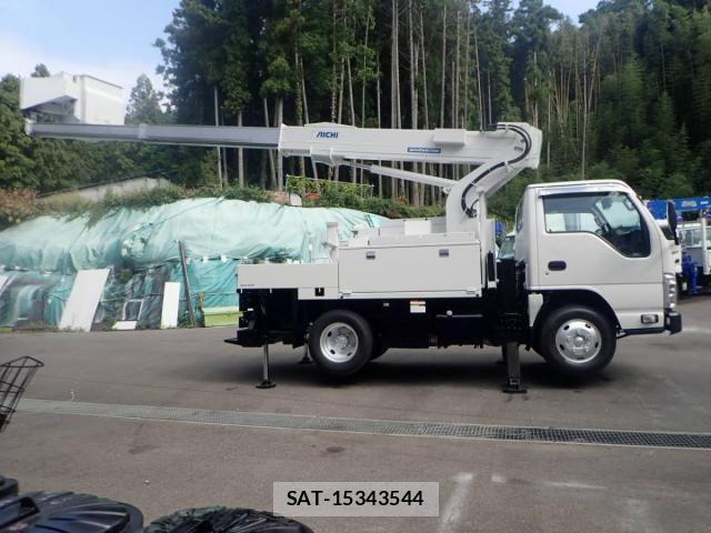 Isuzu ELF TRUCK 2012-10 1346802-25