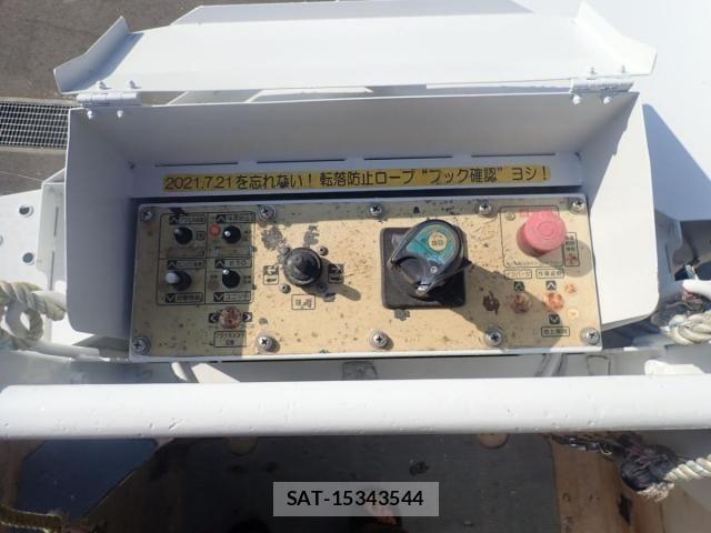 Isuzu ELF TRUCK 2012-10 1346802-5