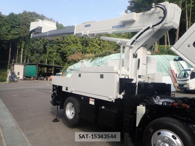 Isuzu ELF TRUCK 2012-10 1346802-7
