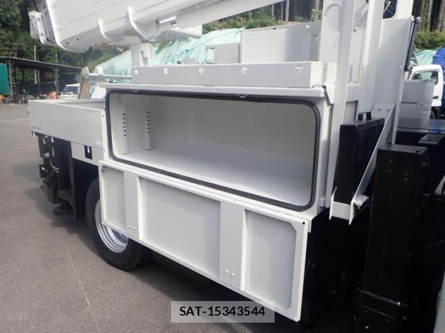 Isuzu ELF TRUCK 2012-10 1346802-8