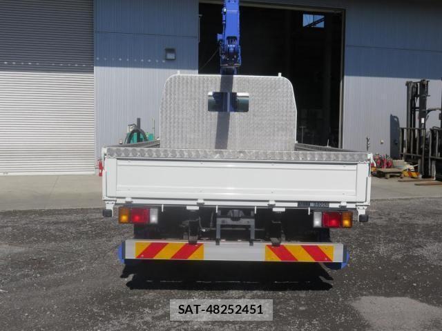Isuzu ELF TRUCK 2021-02 1366192-13
