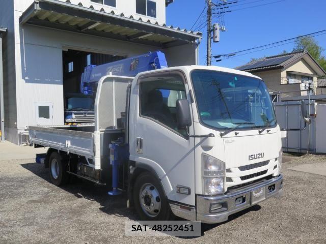 Isuzu ELF TRUCK 2021-02 1366192-2