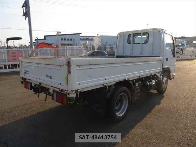 Isuzu ELF TRUCK 2018-08 1366187-5