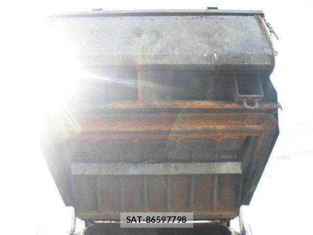 Isuzu ELF TRUCK 2011-02 1380551-11
