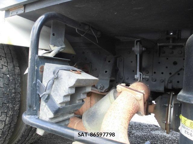 Isuzu ELF TRUCK 2011-02 1380551-20
