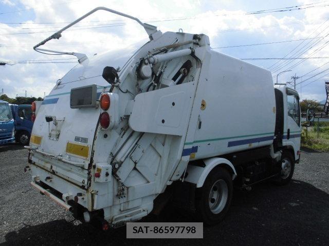 Isuzu ELF TRUCK 2011-02 1380551-3