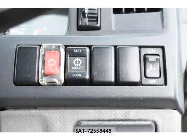 Isuzu ELF TRUCK 2015-06 1390302-10
