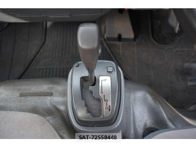 Isuzu ELF TRUCK 2015-06 1390302-4