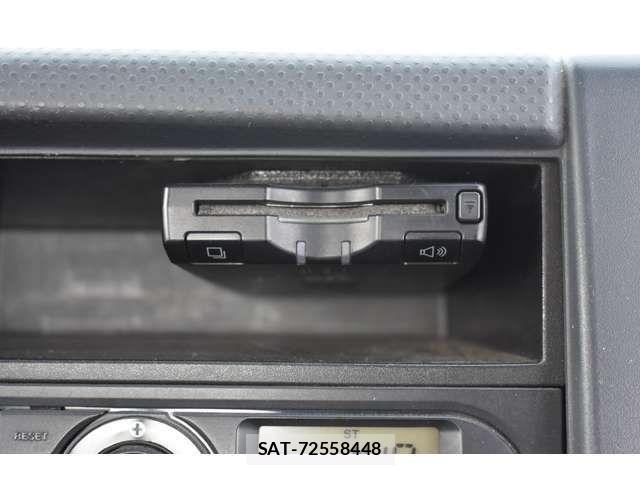Isuzu ELF TRUCK 2015-06 1390302-6