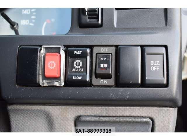 Isuzu ELF TRUCK 2014-05 1390300-12