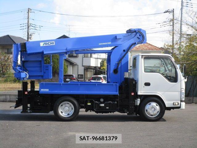 Isuzu ELF TRUCK 2017-08 1412178-4