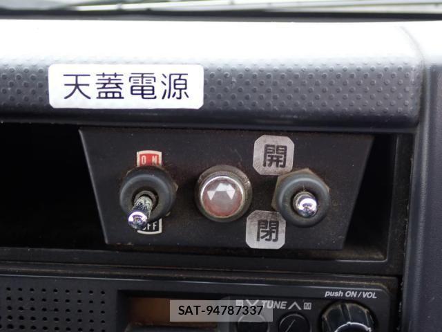 Isuzu ELF TRUCK 2011-04 1412171-16