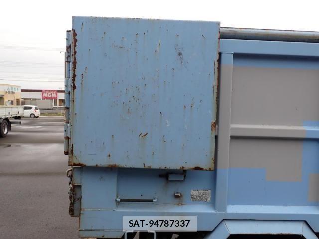 Isuzu ELF TRUCK 2011-04 1412171-27