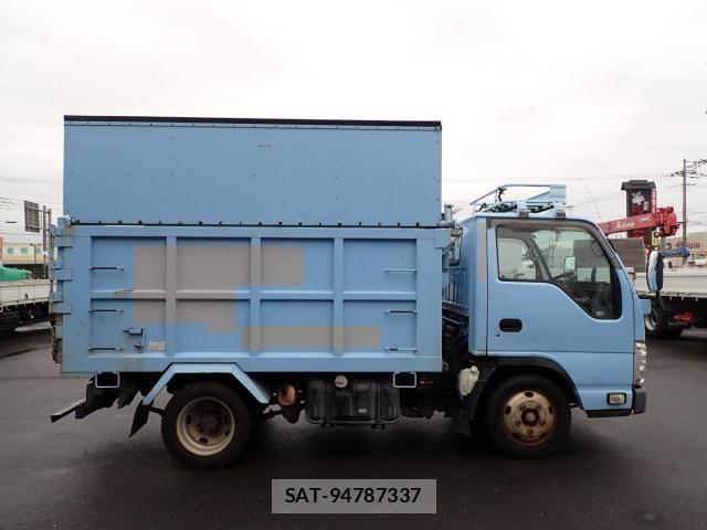 Isuzu ELF TRUCK 2011-04 1412171-3