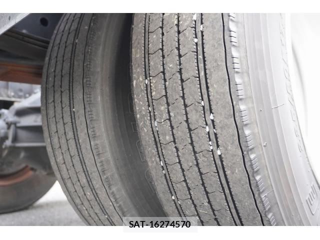 Isuzu ELF TRUCK 2013-12 1412174-10