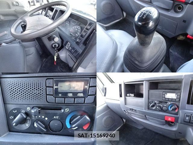 Isuzu ELF TRUCK 2018-10 1428322-15