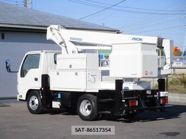 Isuzu ELF TRUCK 2017-09 1472264-2