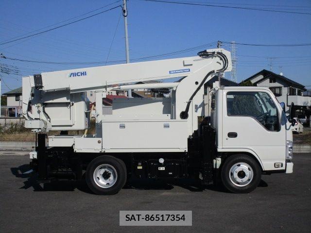 Isuzu ELF TRUCK 2017-09 1472264-4