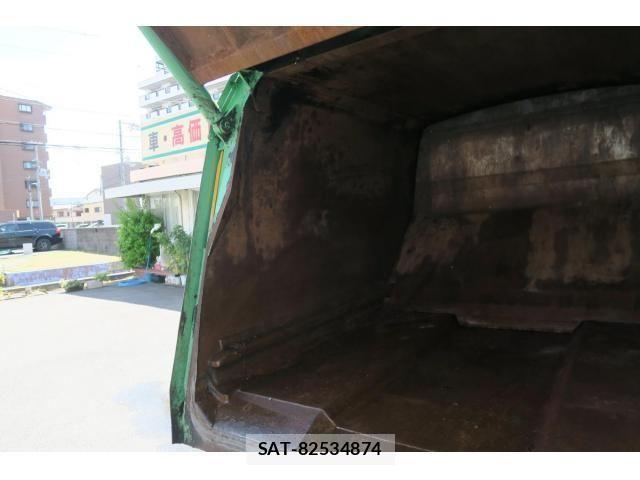 Isuzu ELF TRUCK 2014-10 1495722-17