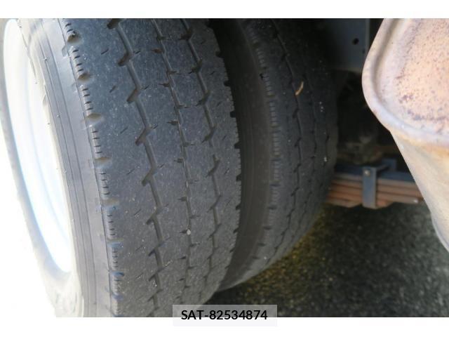 Isuzu ELF TRUCK 2014-10 1495722-28