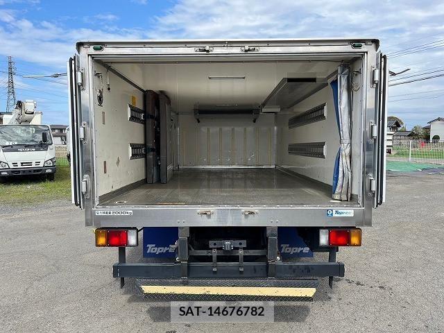 Isuzu ELF TRUCK 2013-09 406822-9