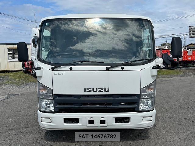 Isuzu ELF TRUCK 2013-09 406822-1