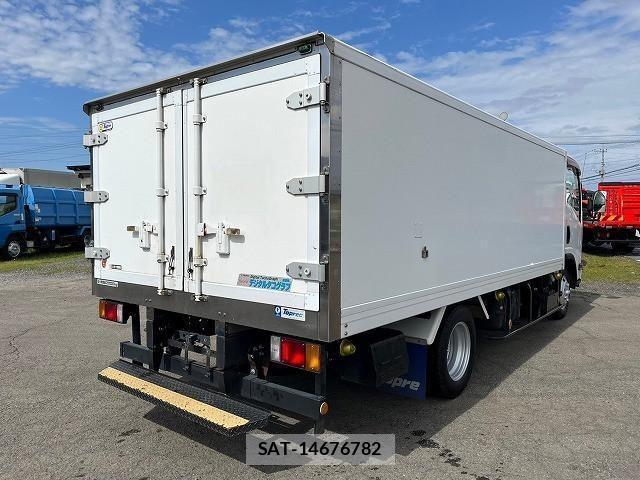 Isuzu ELF TRUCK 2013-09 406822-4